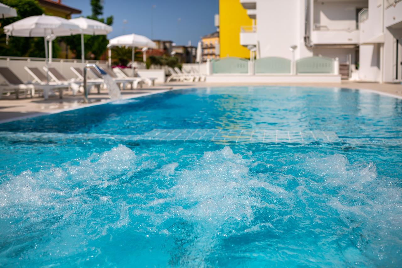 International Beach Hotel カオルレ エクステリア 写真